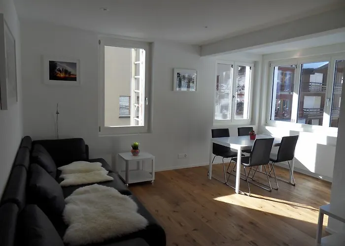 Silverpeak Apartment